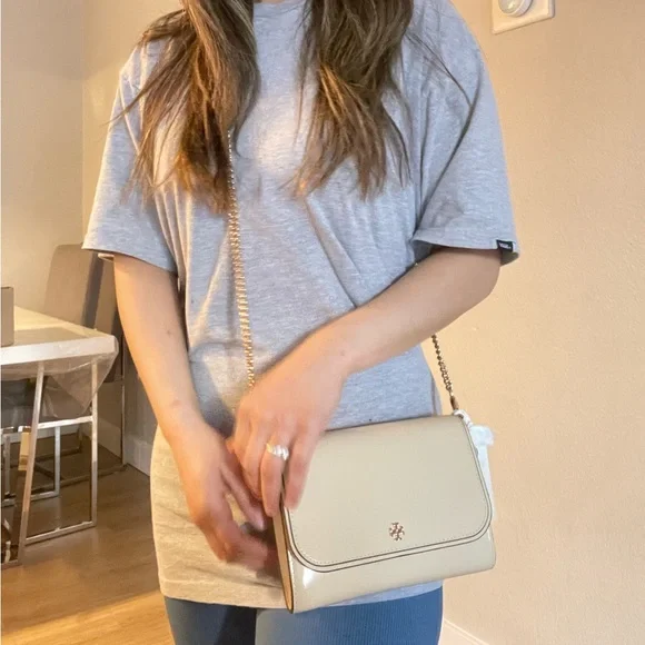 New, Emerson patent chain wallet crossbody soft serve color